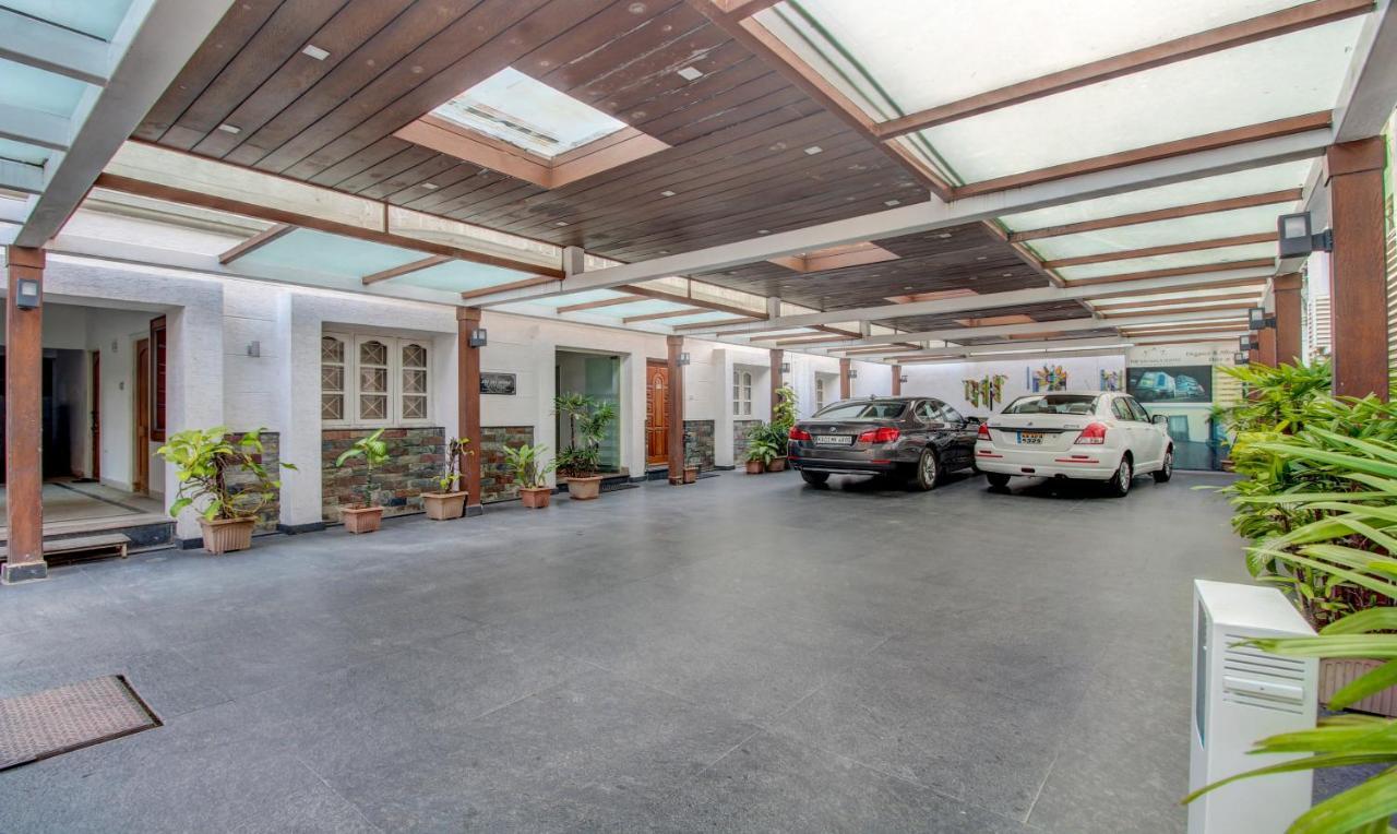 Treebo The Sai Leela Suites R T Nagar Bangalore Bagian luar foto