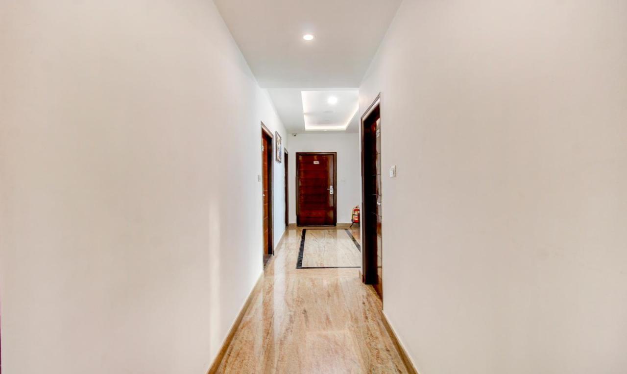 Treebo The Sai Leela Suites R T Nagar Bangalore Bagian luar foto