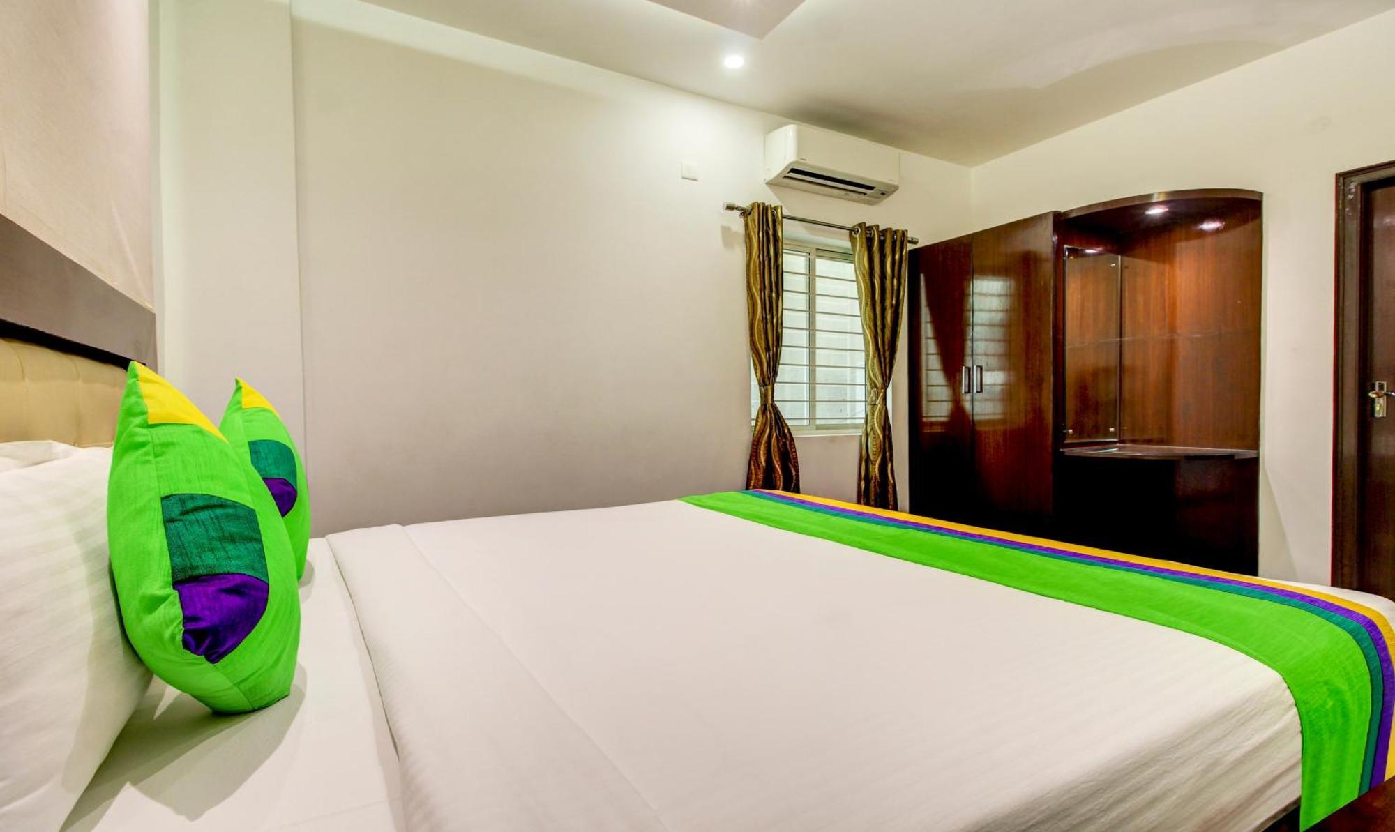 Treebo The Sai Leela Suites R T Nagar Bangalore Bagian luar foto