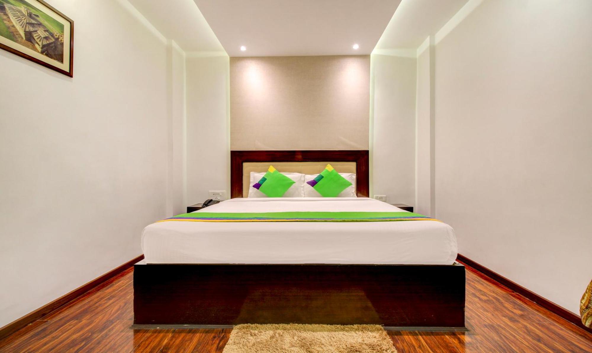 Treebo The Sai Leela Suites R T Nagar Bangalore Bagian luar foto